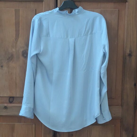 Express Slim Ruffle Covered Button Portofino Shirt in Slate Blue Size Small - Picture 2 of 8